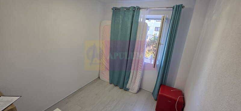 Garsoniera de vanzare in Campina, etaj 3